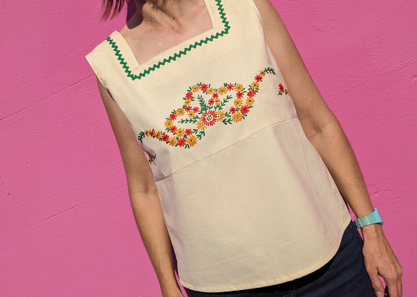 Square Neck Ric Rac Pillowcase Top
