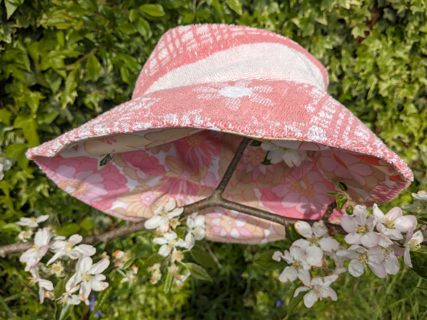 Hanmade Vintage Towel Hat (without straps)