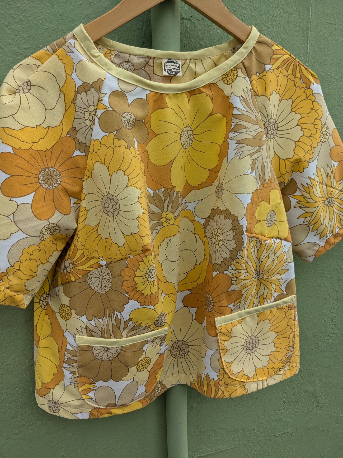 Handmade Vintage Yellow Floral Raglan Sleeve Top (Size 14)