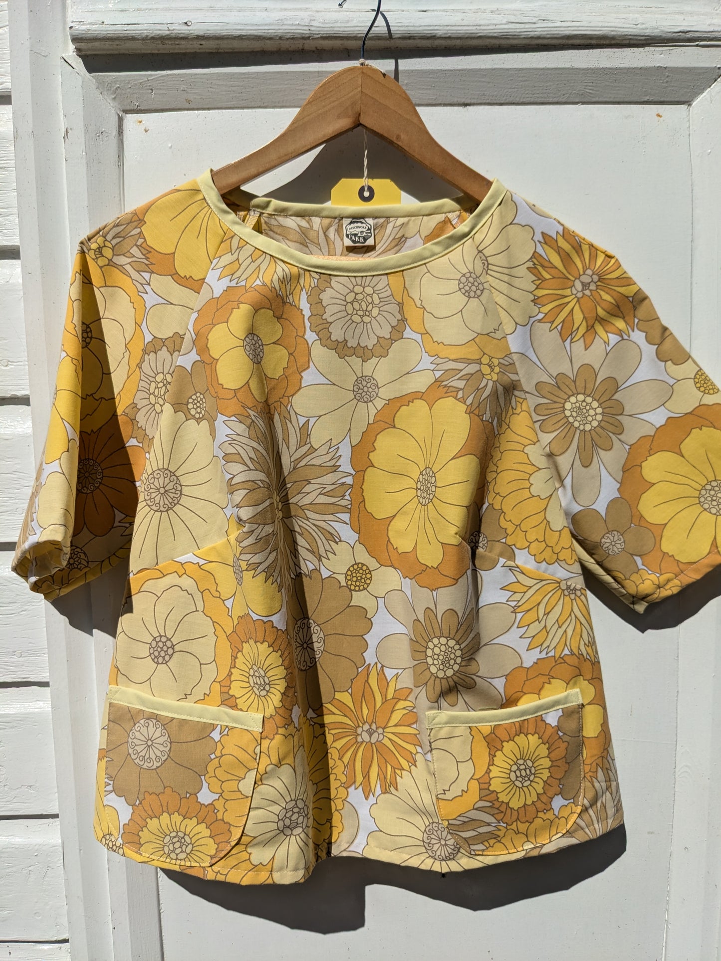 Handmade Vintage Yellow Floral Raglan Sleeve Top (Size 16)